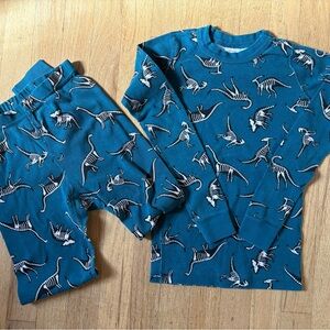 Hanna Andersson Dinosaur Skeleton L/S Pajama Set Size 8 (130)